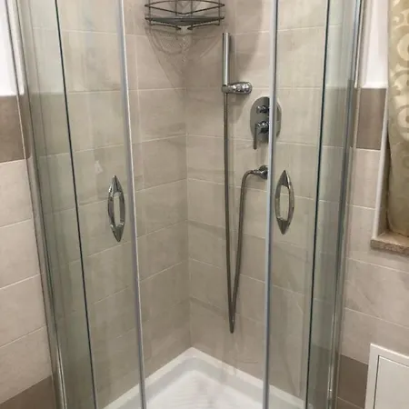 Residenza De Luca B&B 트로페아