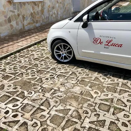 Bed & Breakfast Residenza De Luca 4*