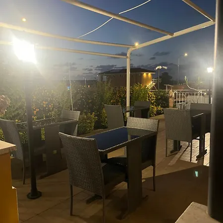 Bed & Breakfast Residenza De Luca