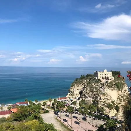 Residenza De Luca טרופאה