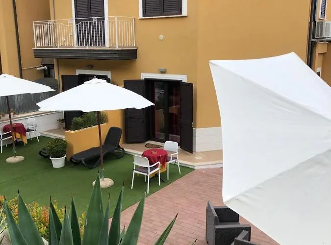 Residenza De Luca 住宿加早餐酒店 4*