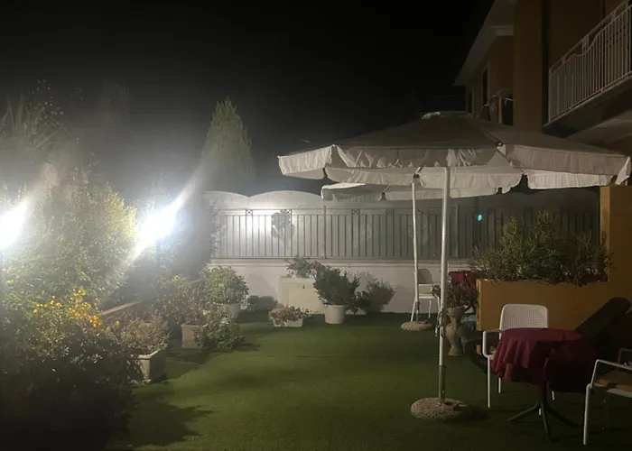 Residenza De Luca 住宿加早餐酒店 特罗佩阿