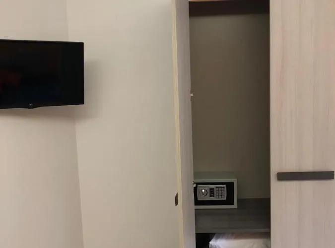 Residenza De Luca לינה וארוחת בוקר טרופאה