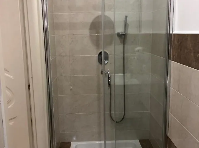 לינה וארוחת בוקר Residenza De Luca